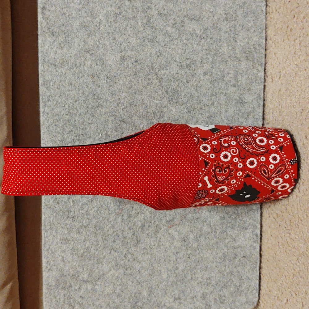 Water bottle caddy - Picture 3 of 6